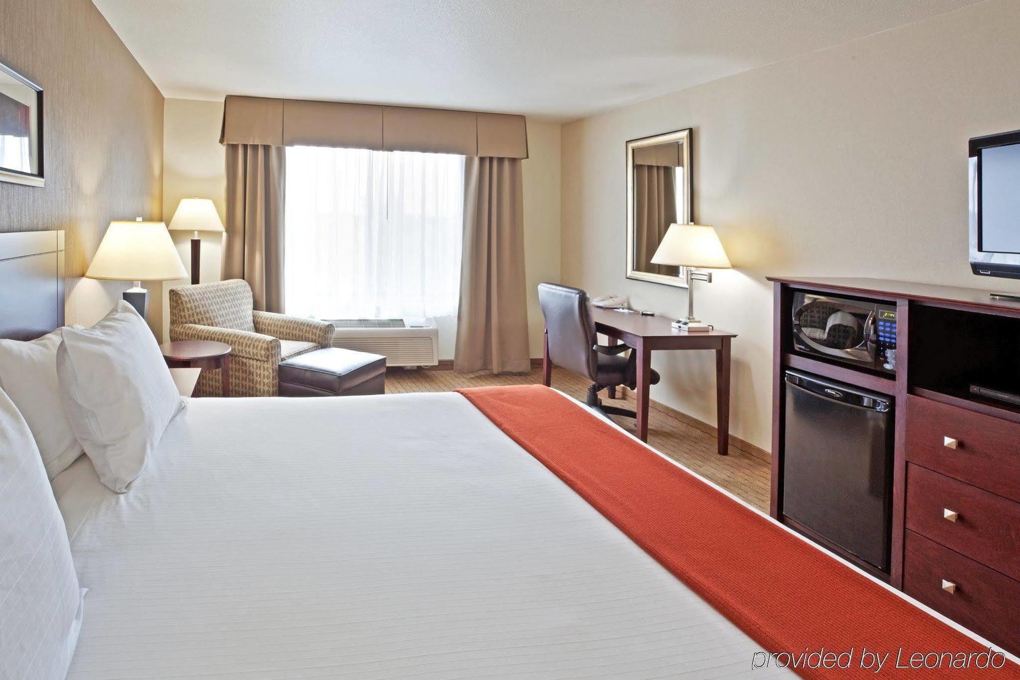 Holiday Inn Express Hotel & Suites Vancouver Mall-Portland Area, An Ihg Hotel Room photo